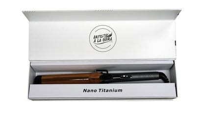 Professional Hair Iron 450°F with Smoothing Lamination Leave-In Treatment